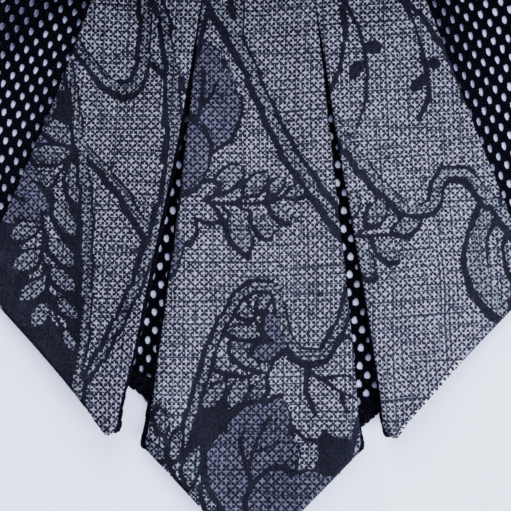 Close-up of Japanese purple silk collar with blue mesh fabric